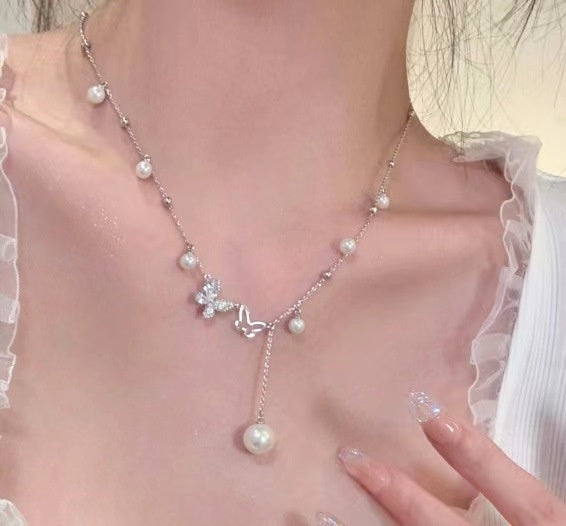 French Vintage Rose Pearl Necklace for Women